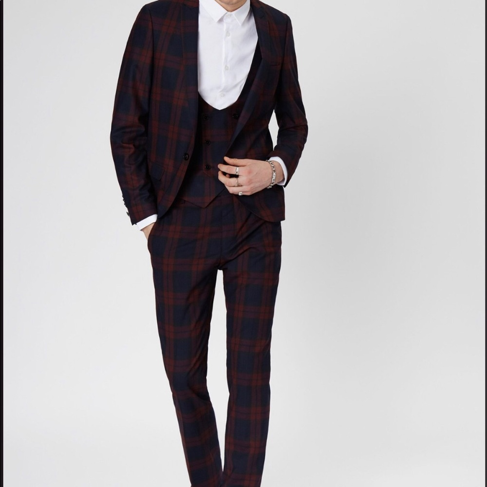 Twisted Tailor 2-Piece Suit